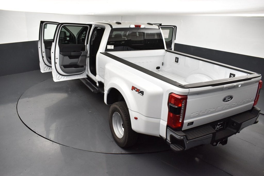 2027 Ford F-350SD XLT DRW