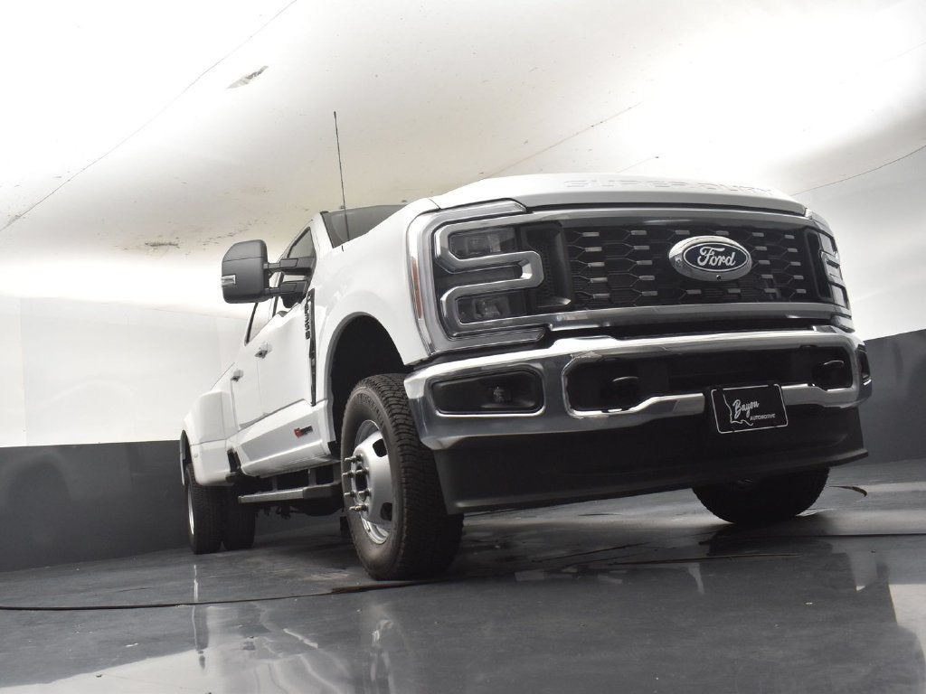 2027 Ford F-350SD XLT DRW