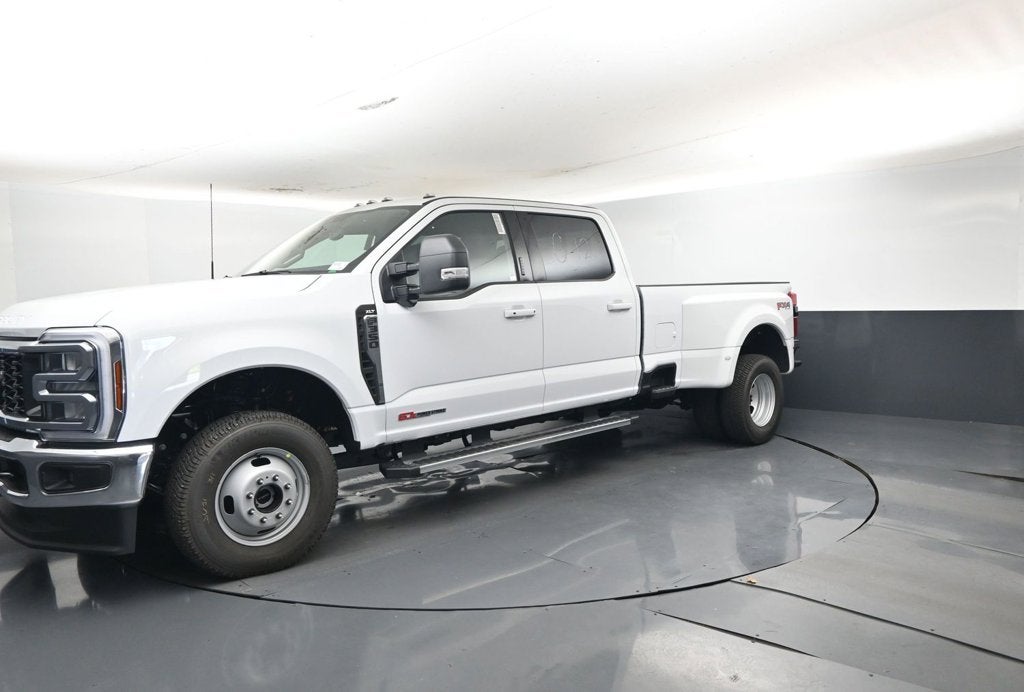 2027 Ford F-350SD XLT DRW