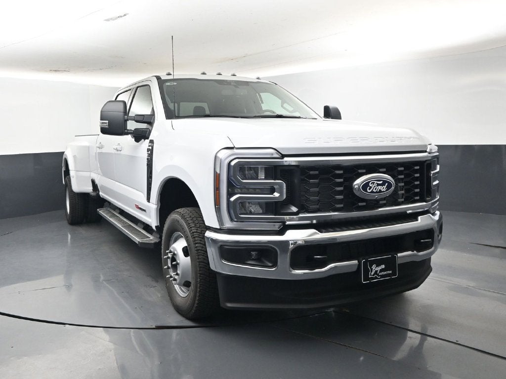 2027 Ford F-350SD XLT DRW