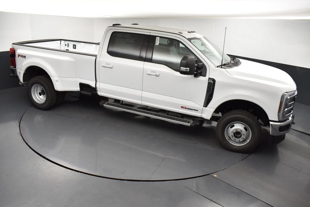 2027 Ford F-350SD XLT DRW