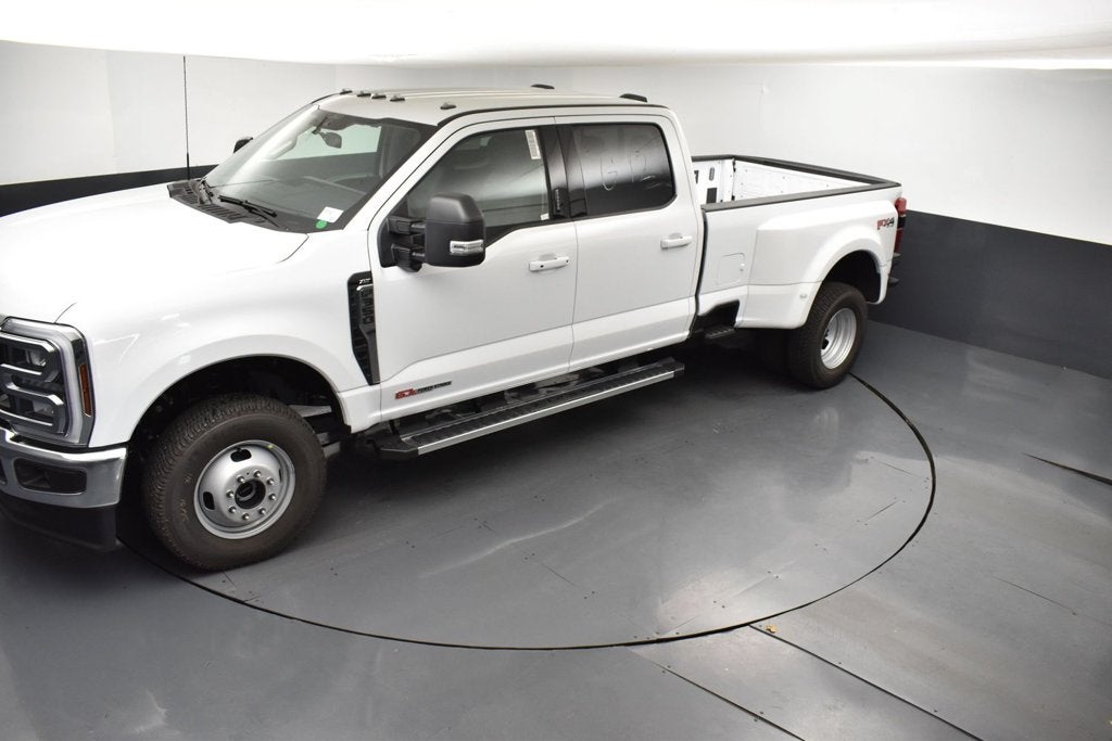 2027 Ford F-350SD XLT DRW