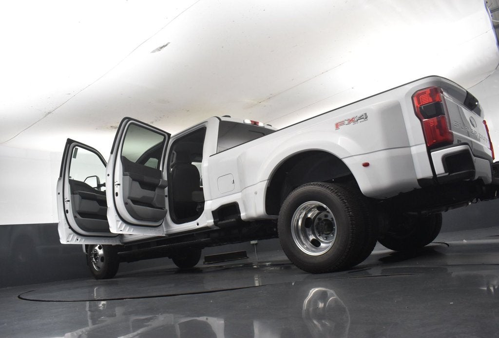 2027 Ford F-350SD XL DRW