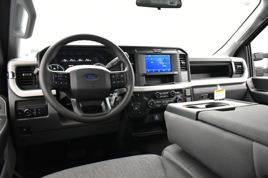 2027 Ford F-350SD XL DRW