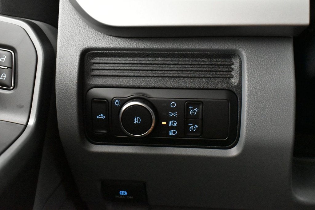 2027 Ford F-350SD XL DRW