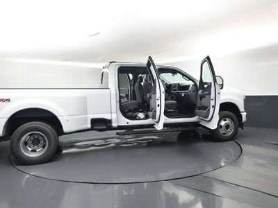 2027 Ford F-350SD XL DRW