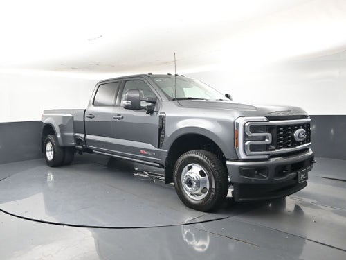 2026 Ford F-350SD Platinum DRW 723A