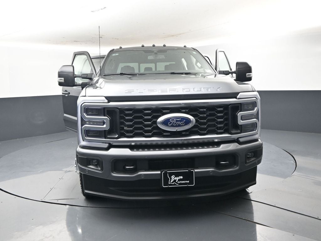2026 Ford F-350SD Platinum DRW 723A