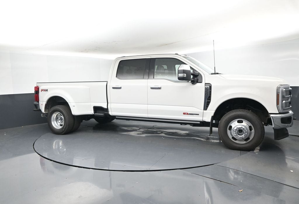 2025 Ford F-350SD Lariat DRW 628A