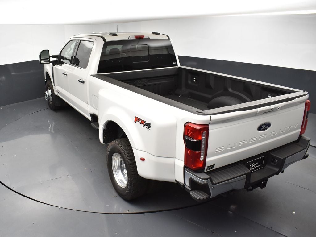 2025 Ford F-350SD Lariat DRW 628A