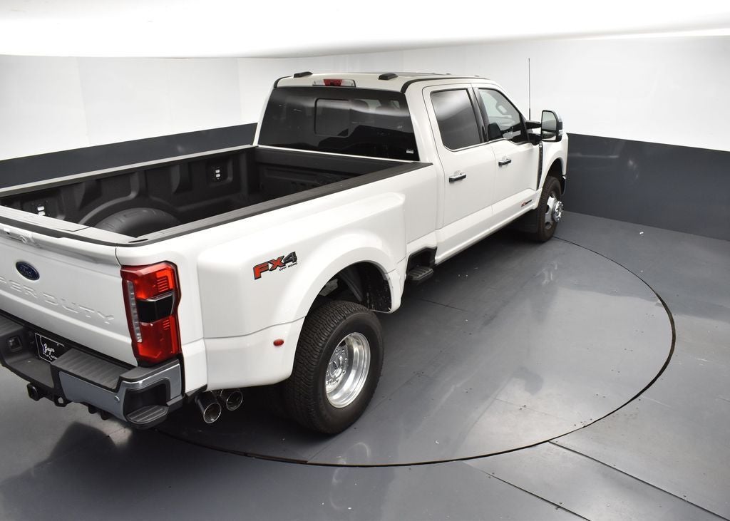 2025 Ford F-350SD Lariat DRW 628A