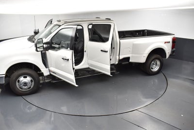 2025 Ford F-350SD Lariat DRW 628A