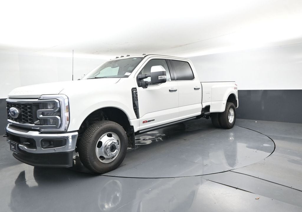 2025 Ford F-350SD Lariat DRW 628A