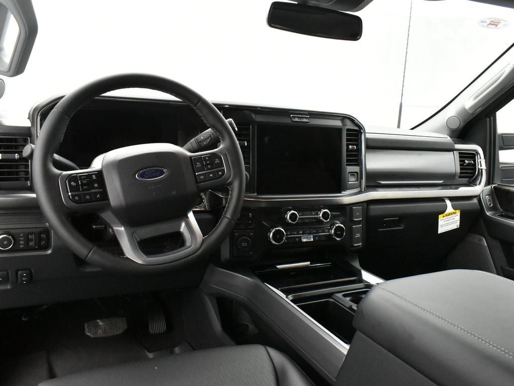 2025 Ford F-350SD Lariat DRW 628A