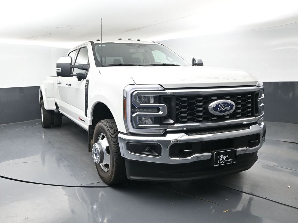 2025 Ford F-350SD Lariat DRW 628A