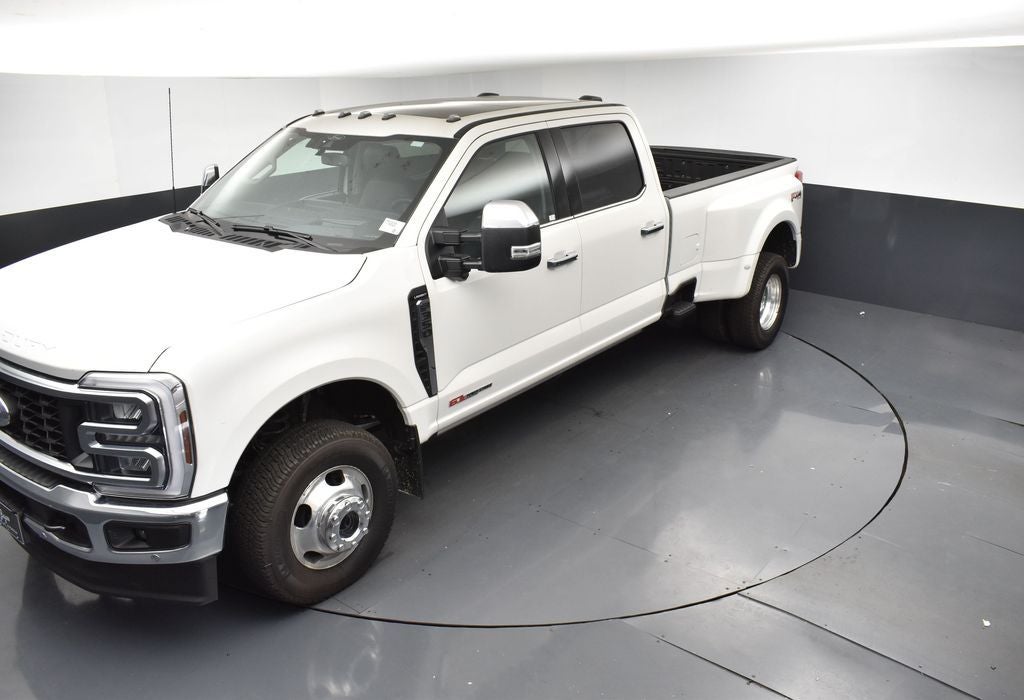 2025 Ford F-350SD Lariat DRW 628A