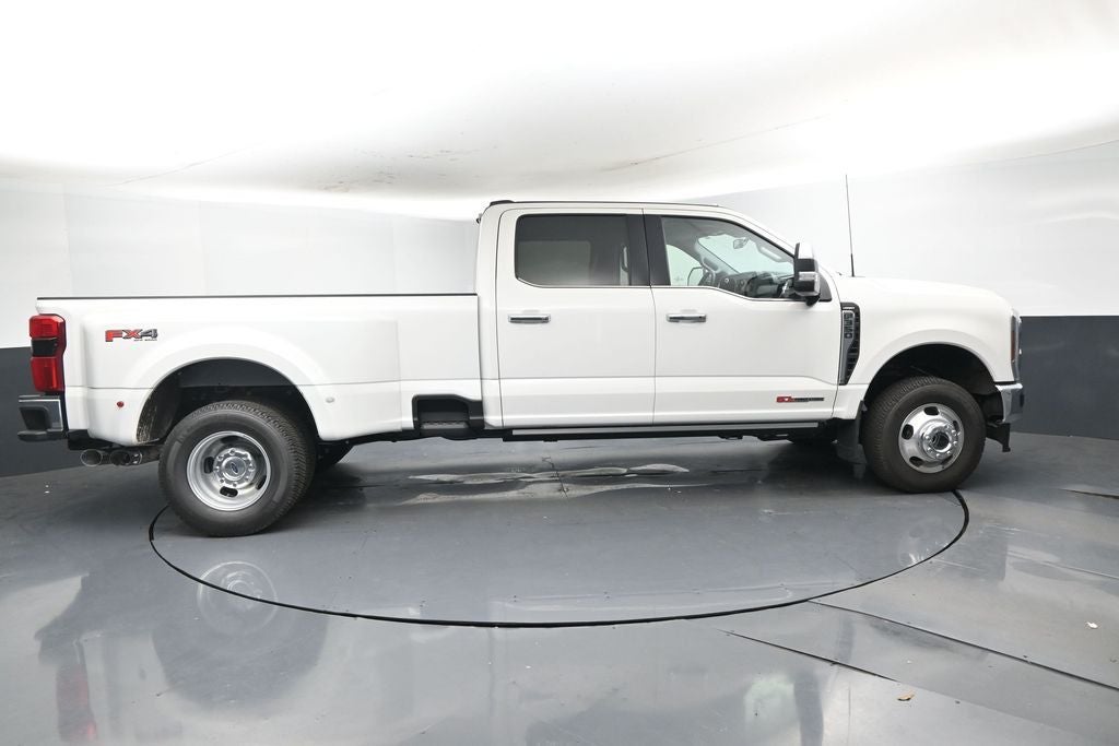 2025 Ford F-350SD Lariat DRW 628A