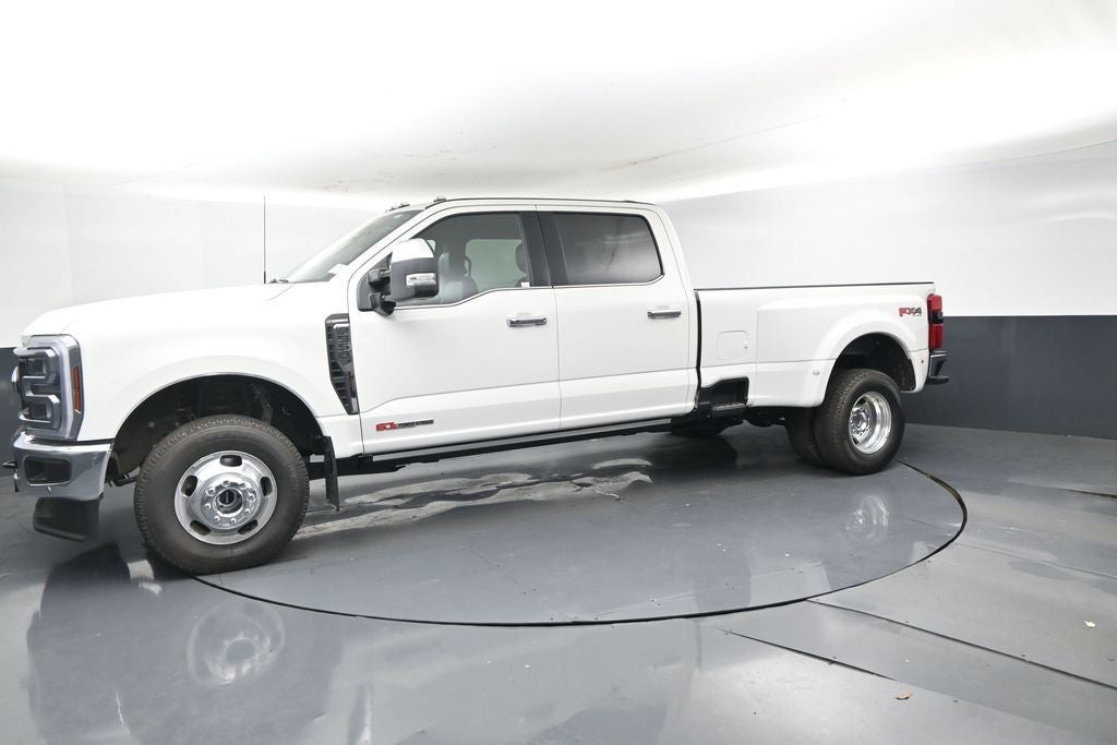 2025 Ford F-350SD Lariat DRW 628A