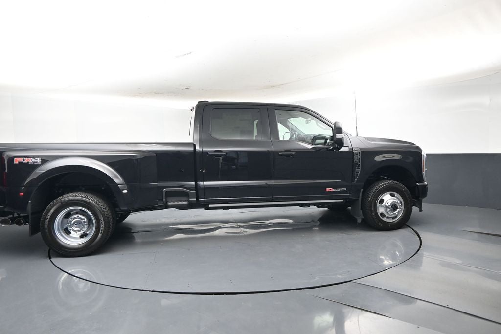 2026 Ford F-350SD Platinum 723A DRW