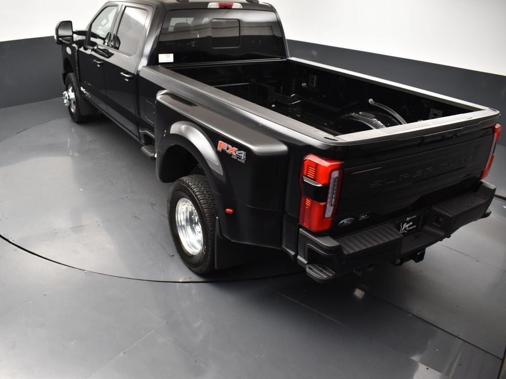 2026 Ford F-350SD Platinum 723A DRW