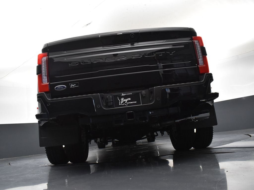 2026 Ford F-350SD Platinum 723A DRW