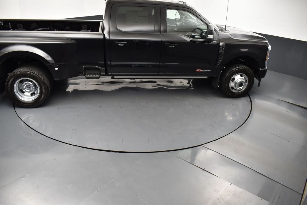 2026 Ford F-350SD Platinum 723A DRW