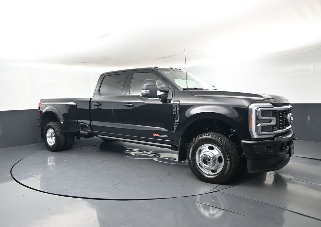 2026 Ford F-350SD Platinum 723A DRW