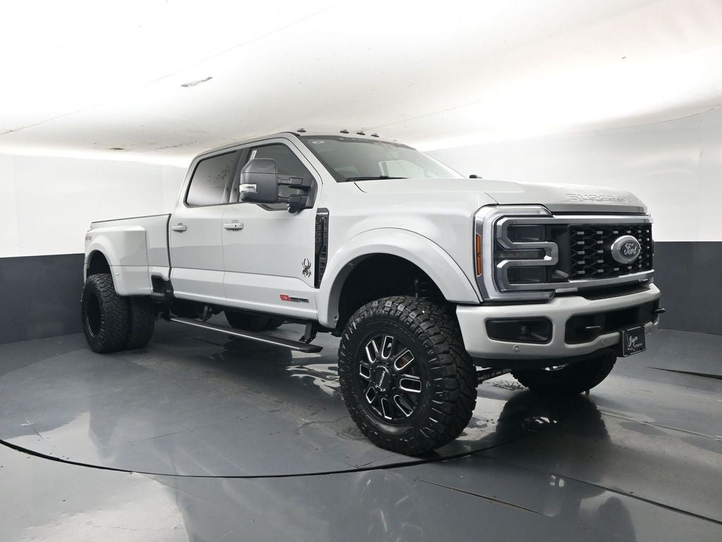 2026 Ford F-350SD Platinum DRW