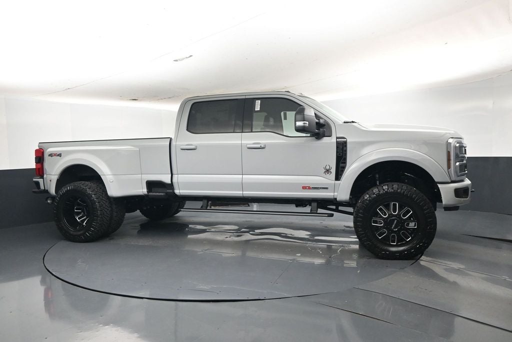 2026 Ford F-350SD Platinum DRW