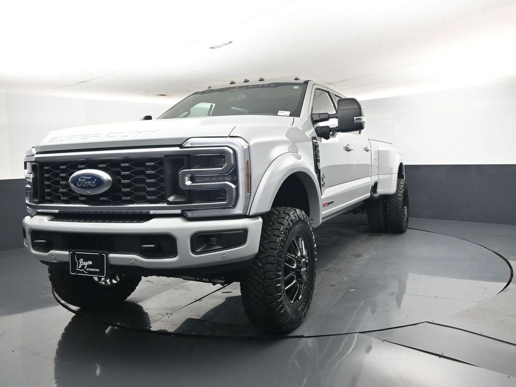 2026 Ford F-350SD Platinum DRW