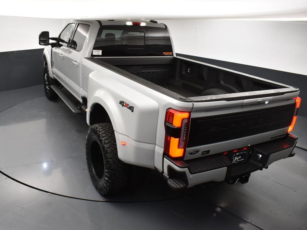 2026 Ford F-350SD Platinum DRW