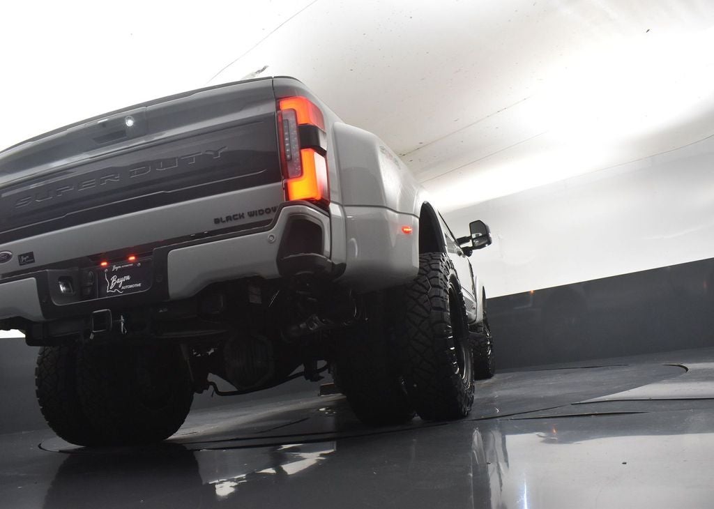 2026 Ford F-350SD Platinum DRW