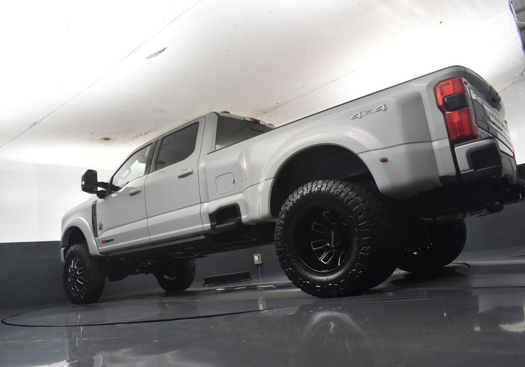 2026 Ford F-350SD Platinum DRW