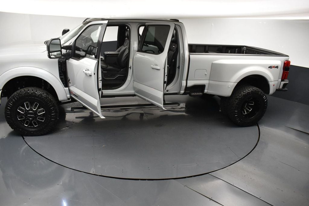 2026 Ford F-350SD Platinum DRW