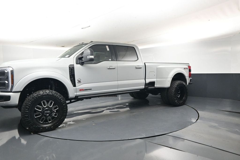2026 Ford F-350SD Platinum DRW