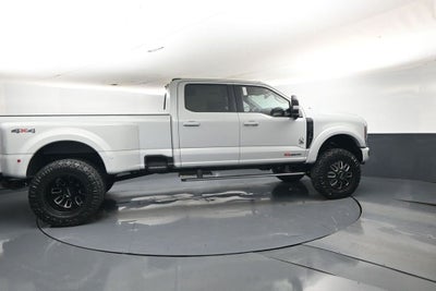 2026 Ford F-350SD Platinum DRW