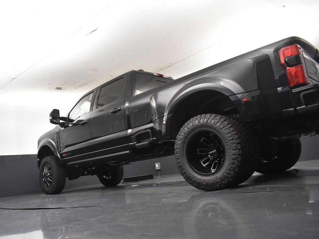 2026 Ford F-350SD Platinum DRW