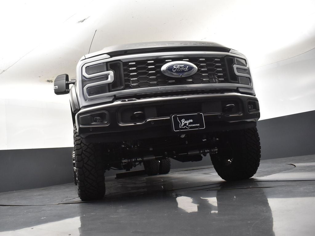 2026 Ford F-350SD Platinum DRW