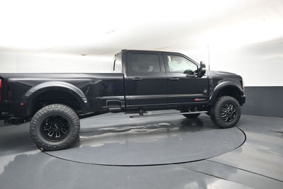 2026 Ford F-350SD Platinum DRW