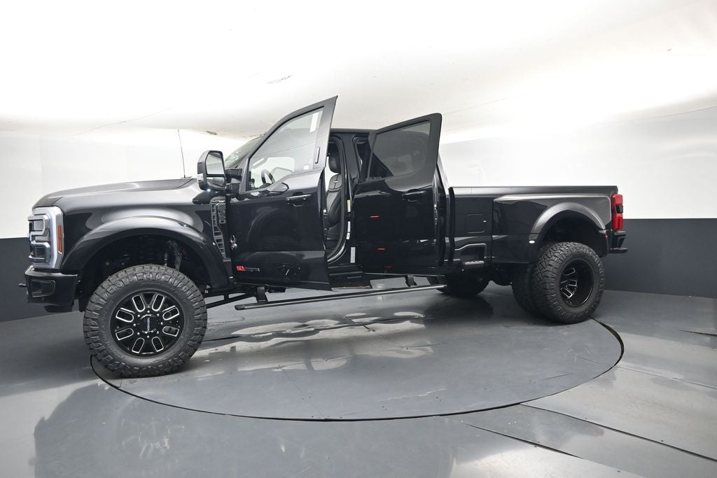2026 Ford F-350SD Platinum DRW