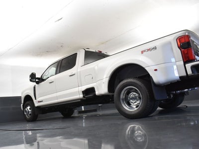 2026 Ford F-350SD Platinum 723A DRW