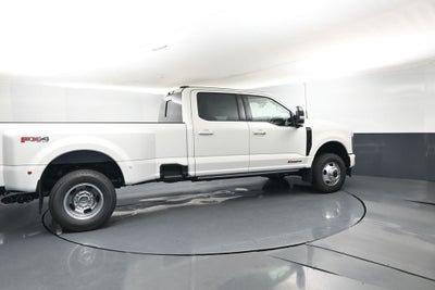 2026 Ford F-350SD Platinum 723A DRW