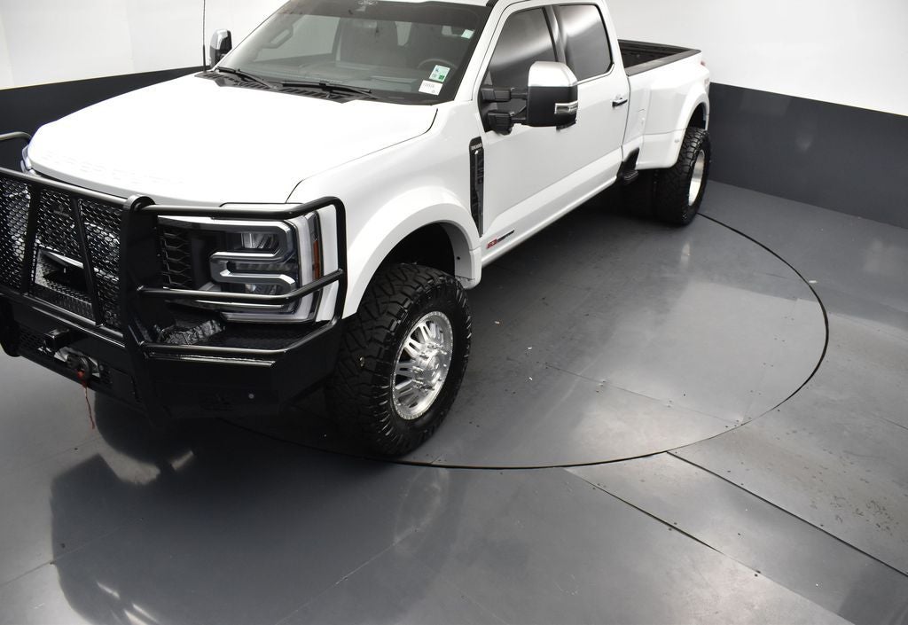 2025 Ford F-450SD King Ranch DRW