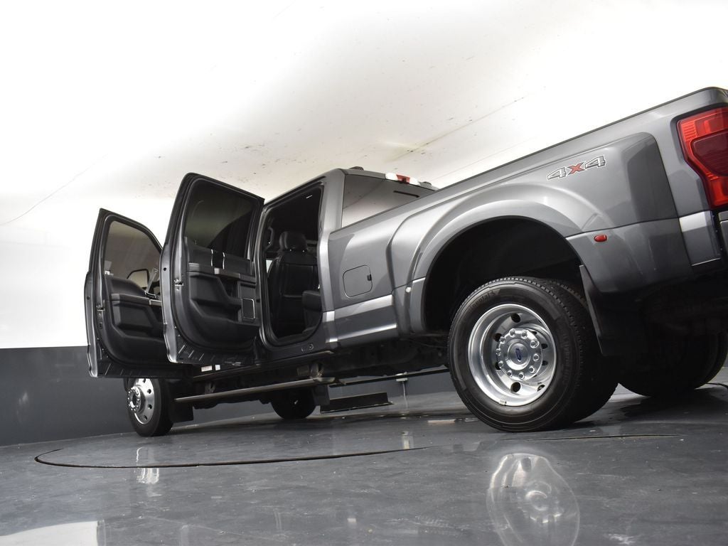 2022 Ford F-450SD Platinum DRW