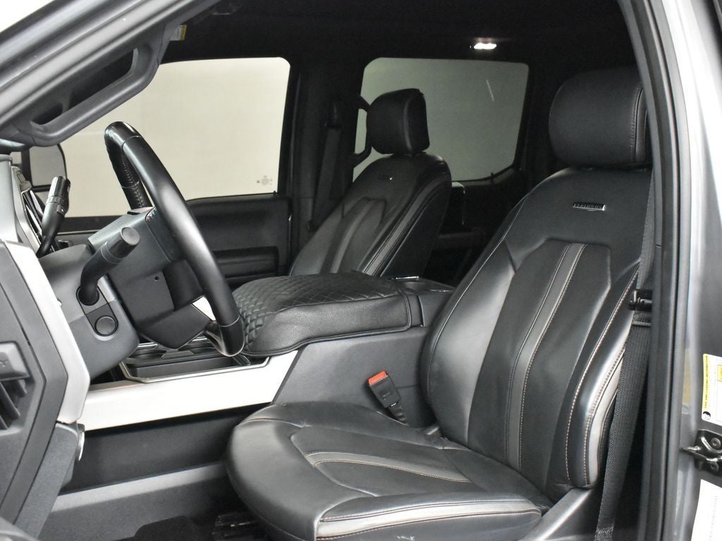 2022 Ford F-450SD Platinum DRW