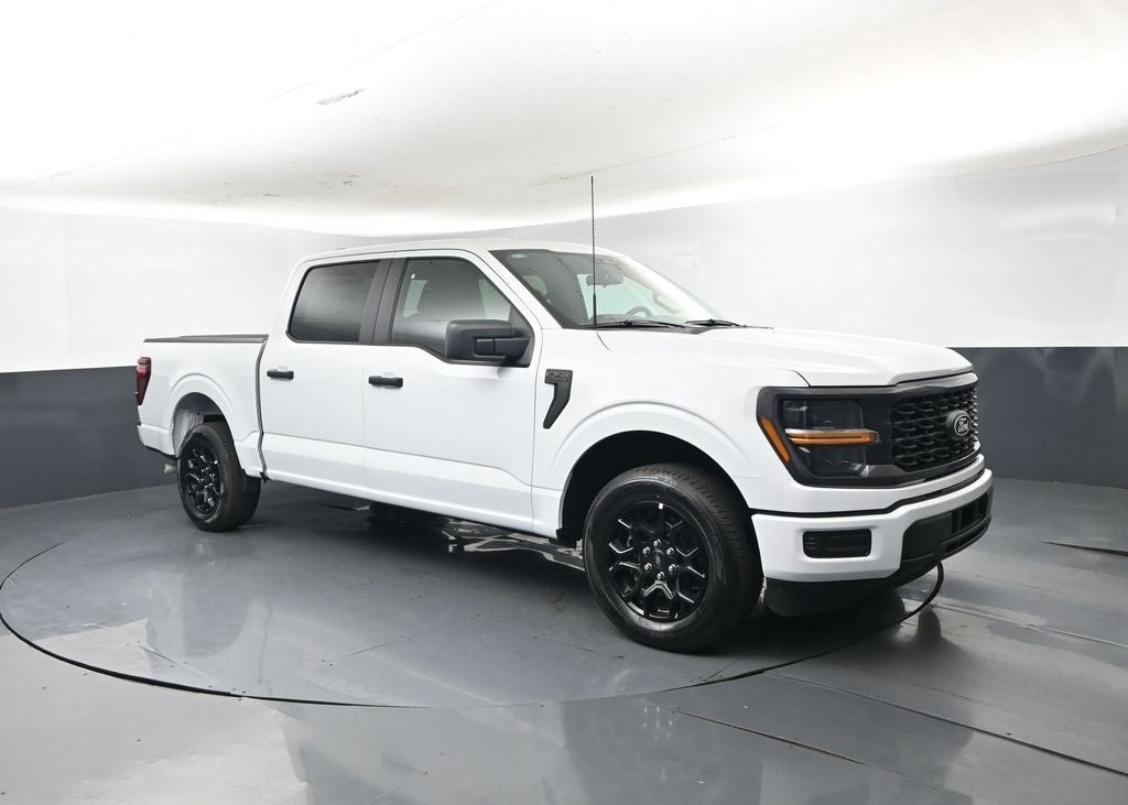 2026 Ford F-150 STX SuperCrew 5-1/2 Box's photo