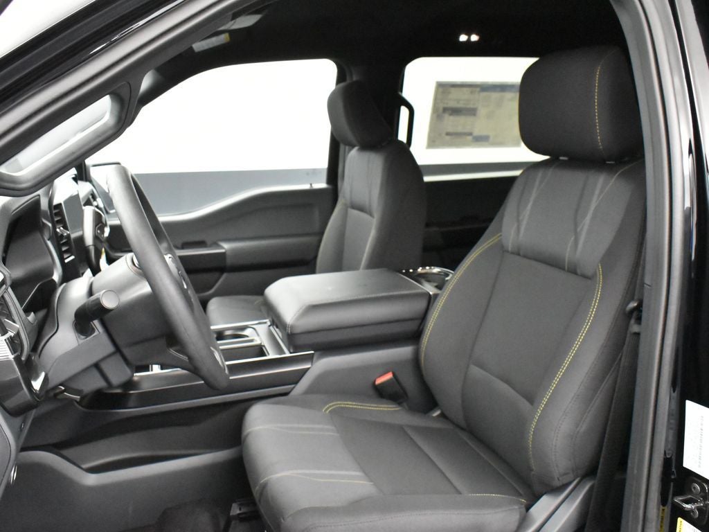 2025 Ford F-150 STX 200A