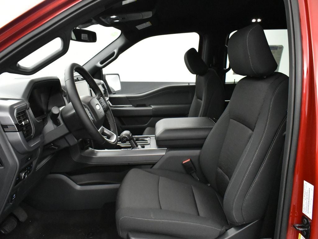 2025 Ford F-150 XLT 302A