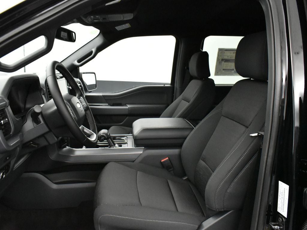 2025 Ford F-150 XLT 302A