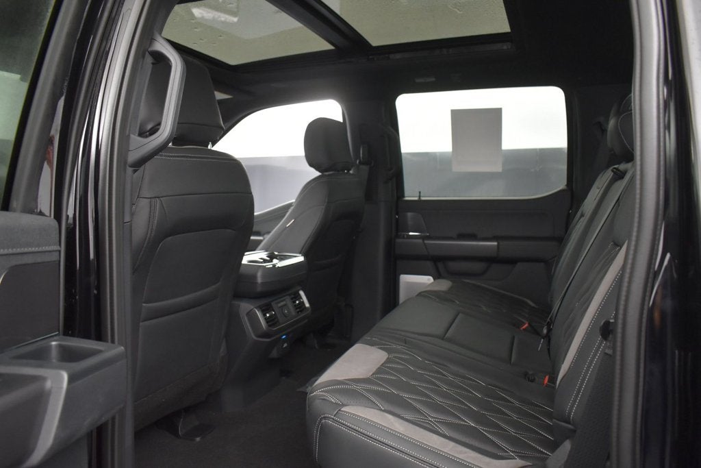 2026 Ford F-150 Lariat Black Widow